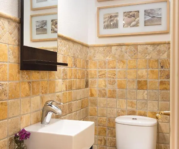 Sara Βίλα Quarteira