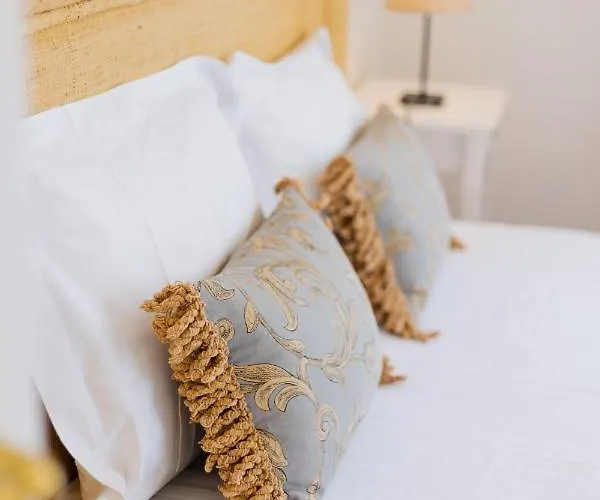 Sara Βίλα Quarteira